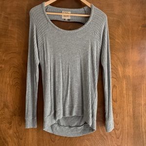 Heather grey. Backless long sleeve